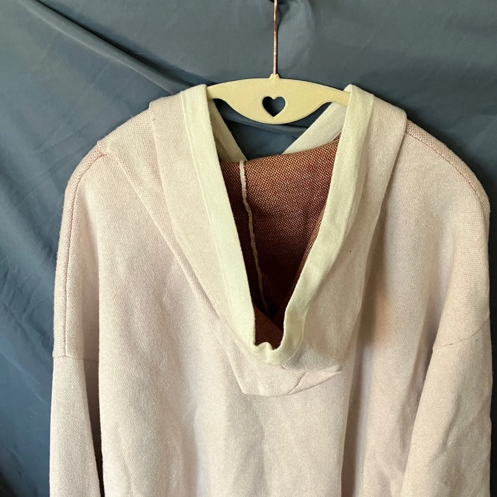Kate Spade x Target: Cream Sweater Hoodie- Strawberry Design- XXL - Picture 9 of 13